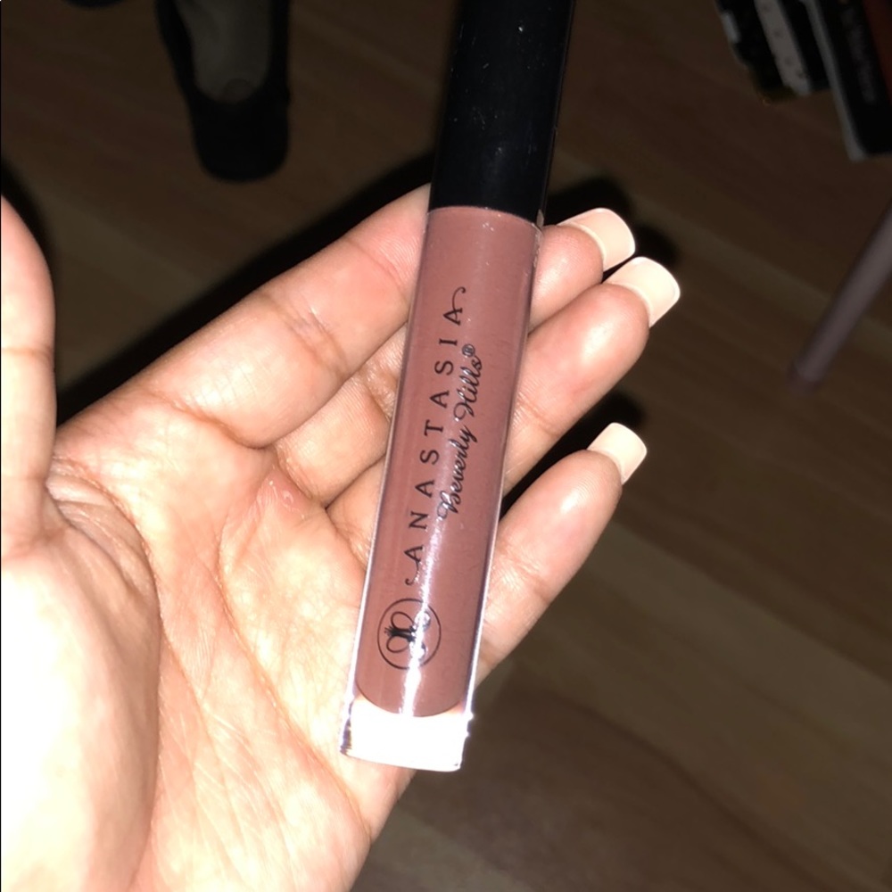 Anastasia Beverly Hills lipgloss